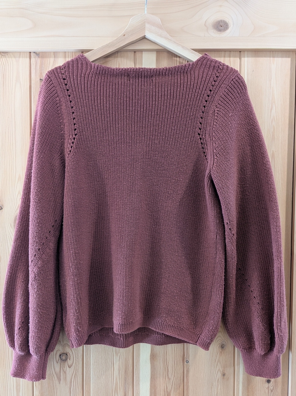 Gentle Fawn V-Neck Balloon Sleeve Sweater - Mauve - Picture 5 of 8